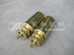 雙鏈車制輥筒(tong)（鍍彩鋅）