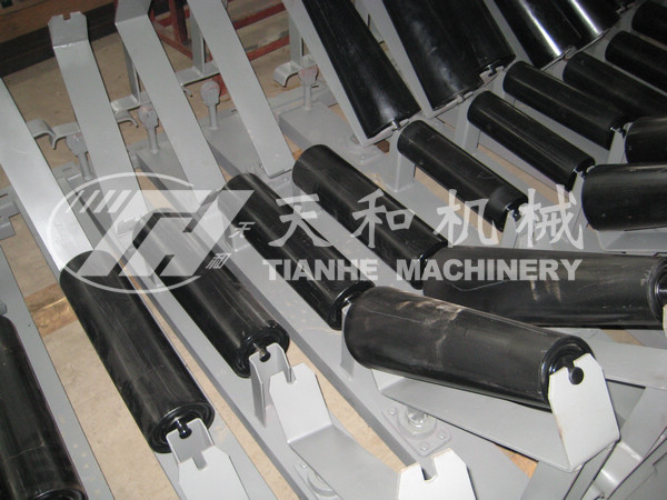 錐形上調(diào)心托輥組(zu) DTII型